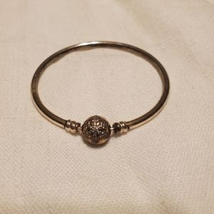 Pandora Snowflake Bangle "Unique As You Are"